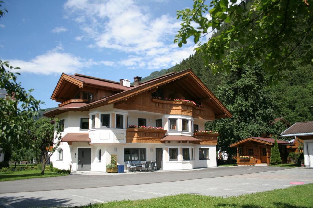 Appartement Zottl Mayrhofen Extérieur photo